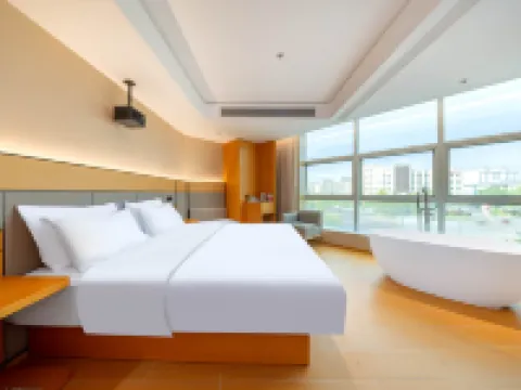 S Hotel Temperature Bay (Butterfly Lake Xiujie Branch) Hotels in Gongliu