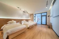 那拉提山幕雲居民宿 那拉提樹莓小鎮附近的飯店