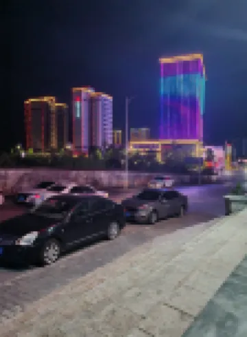 Guibao Apartment (Chongqing Tourism College) Hotels near Qianjiang Railway Station