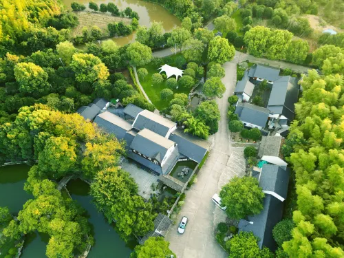 Lefu Mountain Villa