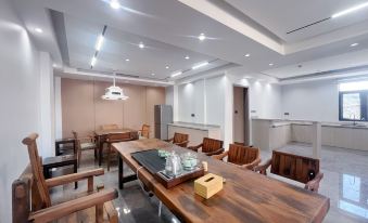 Kangyuan Hot Spring Villa