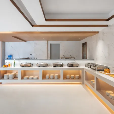Yunju Hotel