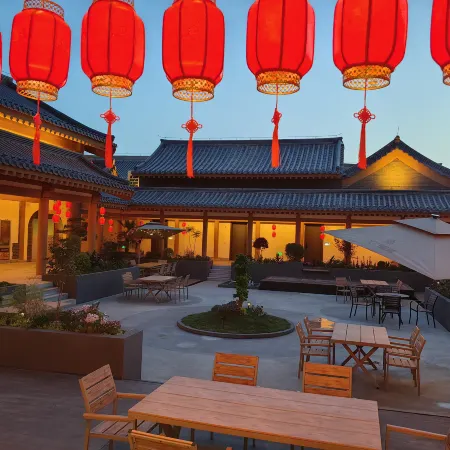LONGMENSHOUYANHOTELS