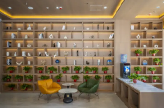 โรงแรมอันรานจู้ (สถานีรถไฟตานตง สะพานขาดแม่น้ำยาลู)