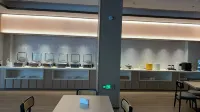 Country Inn & Suites by Radisson Hotel (Yangshuo West Street)