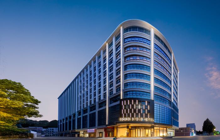 Atour Hotel Yunfu Luoding Taide Tianrun Plaza