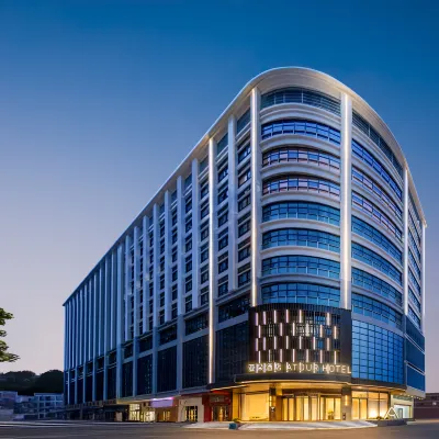 Atour Hotel Yunfu Luoding Taide Tianrun Plaza Hotels near Luoding People's Stadium