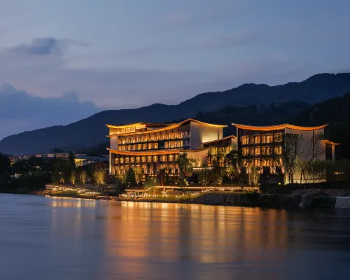 Dongjiang Lake Zixi Rusi Cultural Hotel Hotels in Zixing
