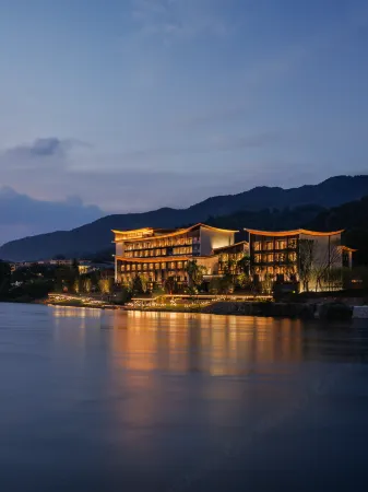 Dongjiang Lake Zixi Rusi Cultural Hotel Отели в г. Цзысин