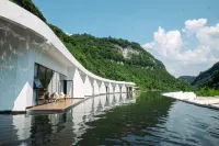 Baian Xide Hotel Hotels near Bishui Yun Mendun