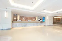 Vienna Hotel(Yanji Yanda Red Wall Water Market Branch) Hotels in Yanji