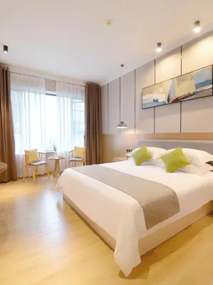 Xiehou · Aishe Homestay (Baoding Weilaishi Wanda Plaza) Hotels in Hebei University/Baoding Military School Park/
