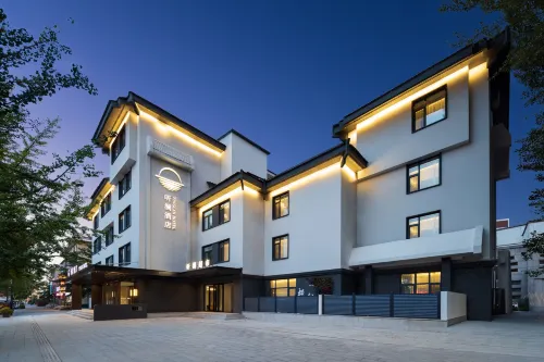 TingLan Hotel(Benxi Huanren Music Fountain Branch) Hotel a Huanren