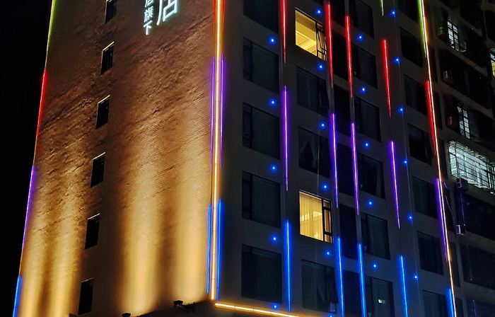 Xana Hotelle Hotel (Gaozhou Zhanqian Road)