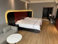 Jiangsu·Jinxi Surprise Castle Resort Homestay (Buerjin Kanas Taqiao Branch)
