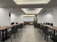 Hailing Island Whale Resort Hotel (Nimble Golden Coast) Yangjiang otelleri