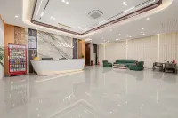 Ending LandonExclusive Hotel
