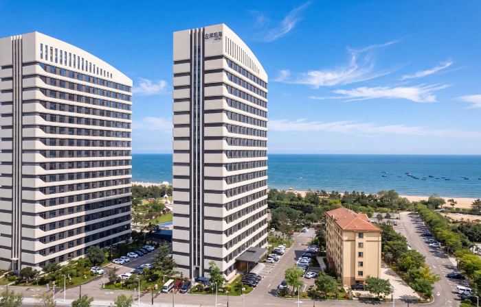Left Bank Seaview Resort Hotel