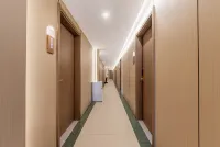 Tongjiang Harmony Hotel - parking