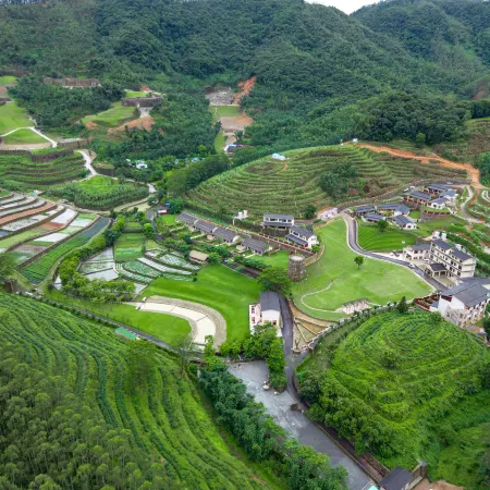 Lingnan Xiaodongtian Guesthouse