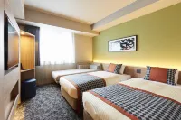 هوتل منداي أساكوسا Hotels near Sensō-ji