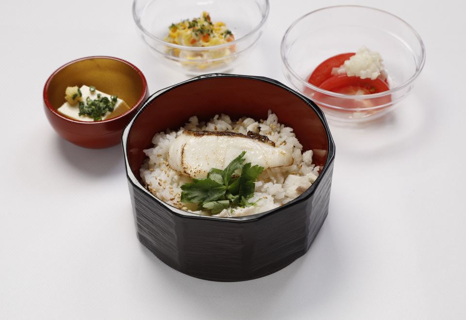 도미 인 마쓰야마