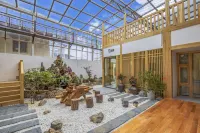 Shanshui Yunjian Inn Hotels near Shika Snow Mountain