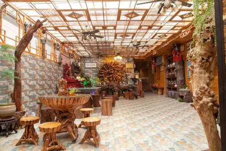 Shanyun Guesthouse Отели рядом с достопримечательностью «Taxia Scenic Spot, Tulou Nanjing Scenic Area»