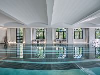 北京大兴希尔顿酒店 - 室内游泳池