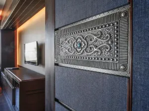 Shangri-La Hotel, Lhasa