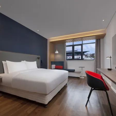 Holiday Inn Express PINGHU by IHG