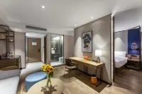 Orange Hotel (Qidong Wenfeng Dashijie)