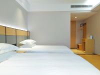 怡莱酒店(台州三门大湖塘新区店) - 高级双床房