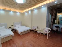 Nanxiong Yinhui Business Hotel