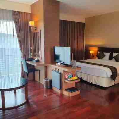 แกรนด์การ์เด้นโฮลเทลแอนด์เรสซิเด้น Rooms