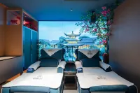 Ramada Plaza by Wyndham Hezhou North - Gym
