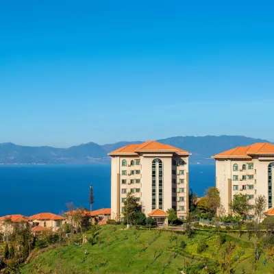 Weiyun Lvju Guesthouse Hotels near Fuxian Lake International Tourism Resort