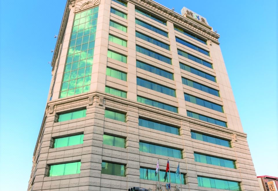 피시 호텔 타이둥의 조식 공간 이미지