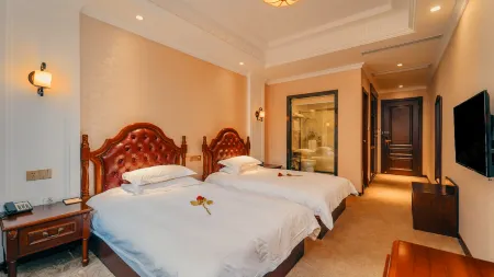 Li Yuan Hotel (Shanghai Hongkou Soccer Stadium Store) Отели рядом с достопримечательностью «CPC Jiangsu Provincial Committee Former Site (West Gate)»