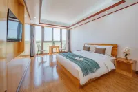 Floral Hotel · Shanghaidaoju B&B (Chongming Nanmen Pier Branch) 여사해 도매 주변 호텔