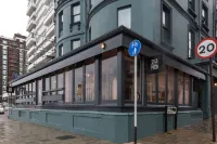 West Beach Hotel Brighton Hotels near Brighton Centre