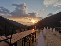 上林雲山水色民宿