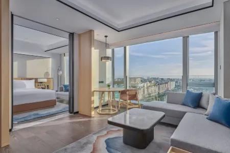 DoubleTree by Hilton Shenzhen Airport