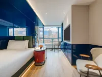 Shanghai Xujiahui A.T.HOUSE Jia Di Hotel Hotels near Xuhui