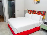 Ibis Styles Dubai Jumeira Hotels near Shisha Lounge