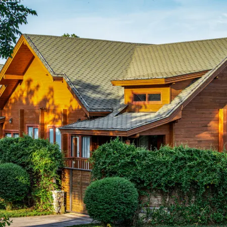Taiping Lake Forest Chalet Hotel