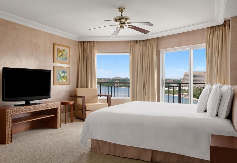 힐튼 괌 리조트 & 스파 수영장