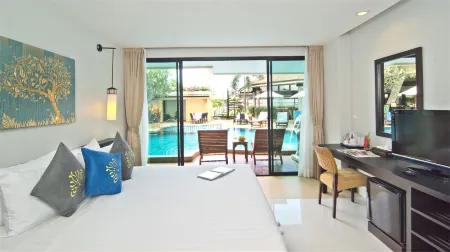 Palmyra Patong Resort Phuket Отели рядом с достопримечательностью «Tha Rua Shrine»