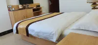 Yulin Xinrunfa Business Hotel