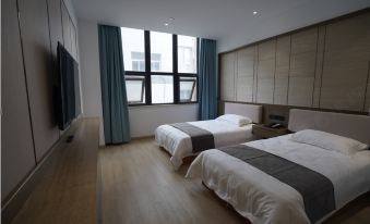 Jinying Hotel (Nanjing Xiaozhuang Metro Station)